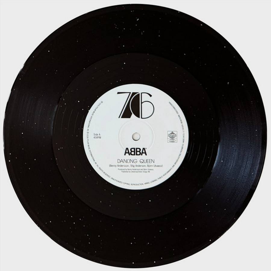 ABBA – Dancing Queen (single, color)